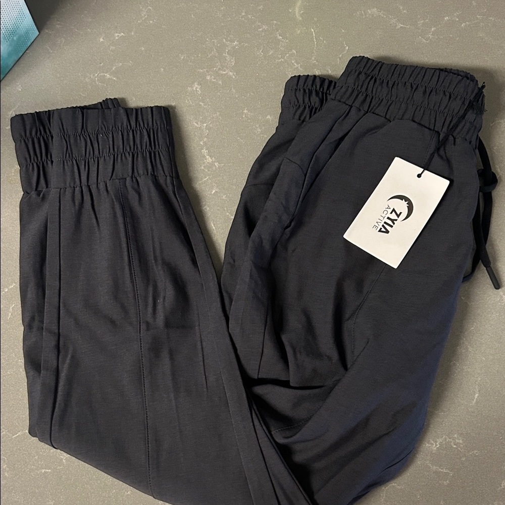 Black Zyia Perfection Joggers